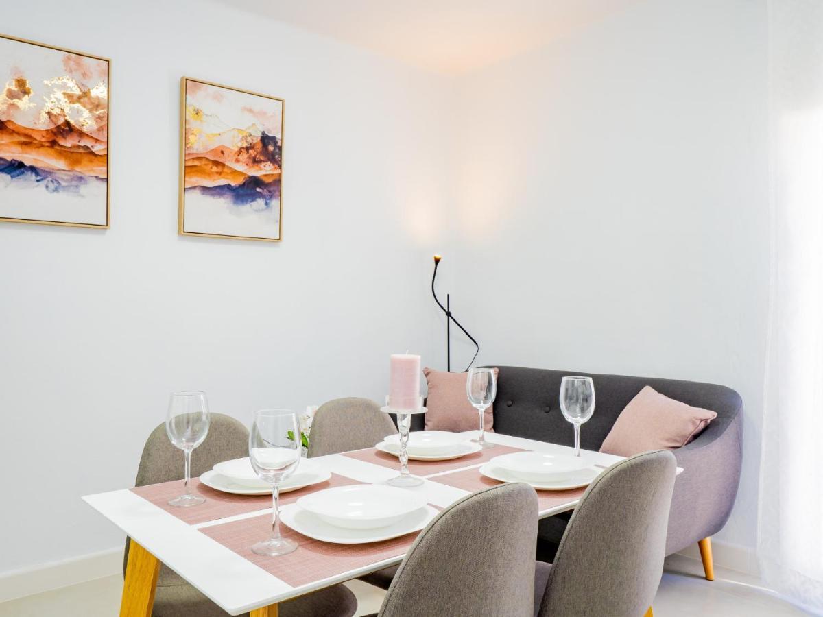 Cubo'S Urban Miranda Apartment Cártama Eksteriør billede